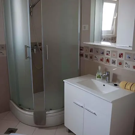 Studio In 45746 Apartman Sevid